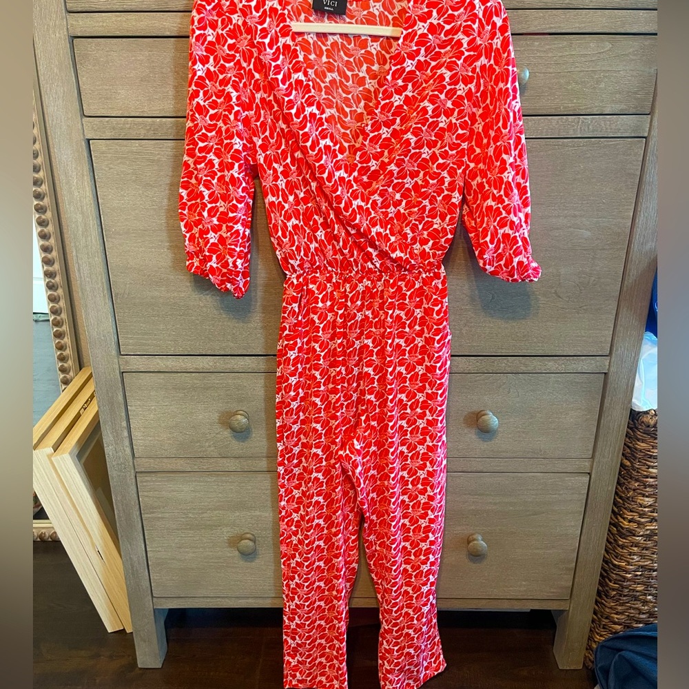 New Vici jumpsuit- small